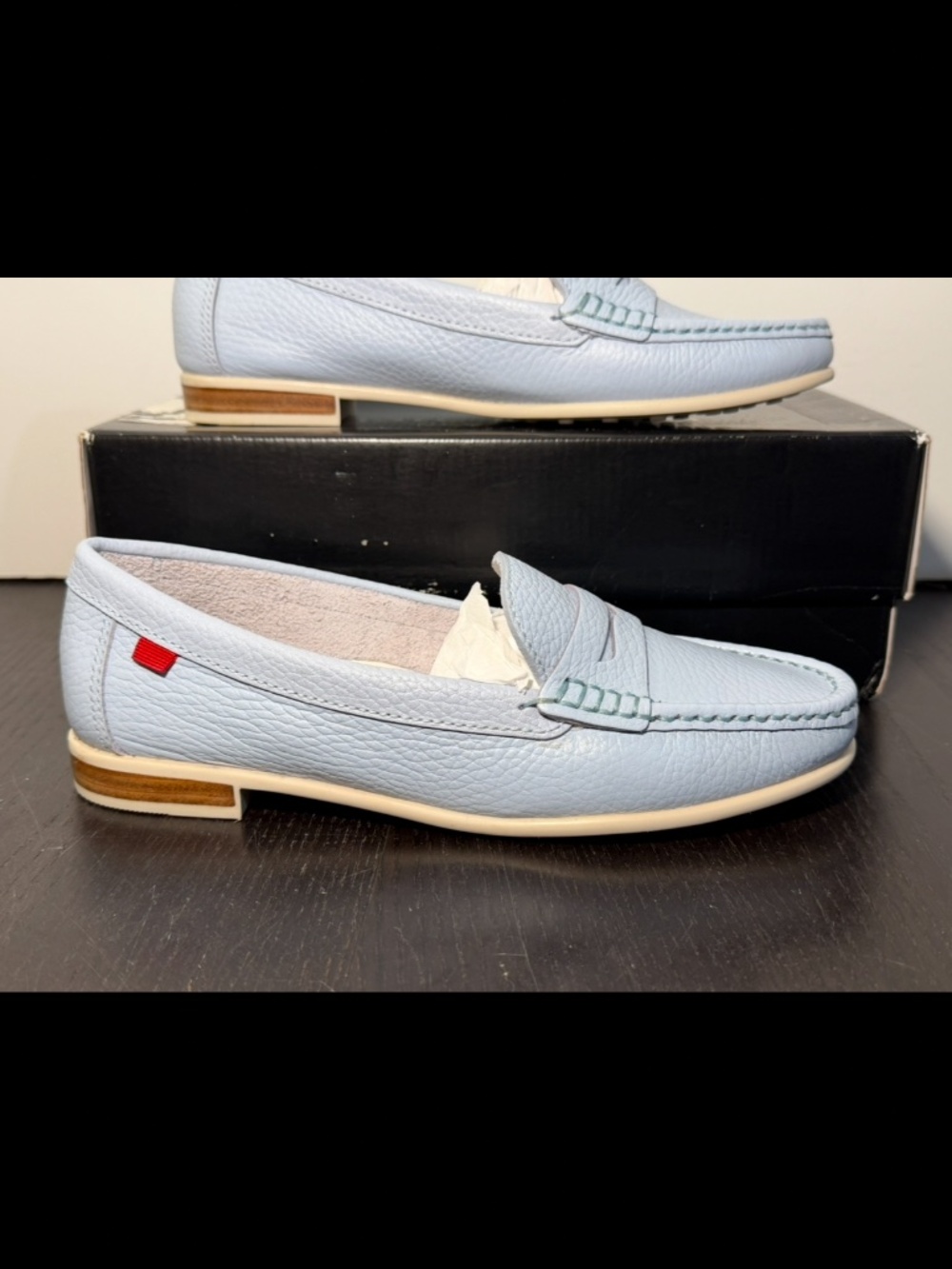 Marc Joseph New York Hamptons Penny Loafers Baby Blue Grainy Womans 6M